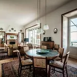 I Tigli - By Myhomeincomo Brunate