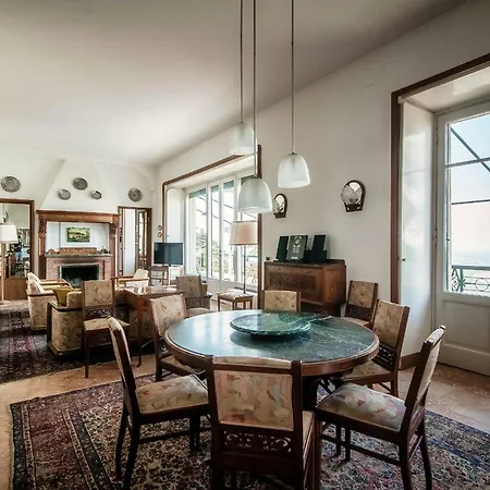 I Tigli - By Myhomeincomo Brunate