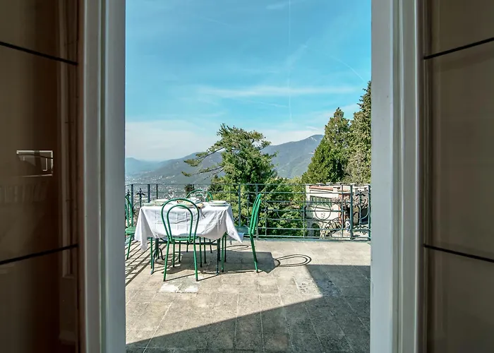 I Tigli - By Myhomeincomo Διαμέρισμα