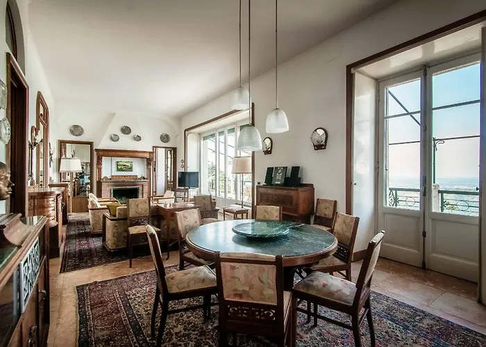 I Tigli - By Myhomeincomo Brunate